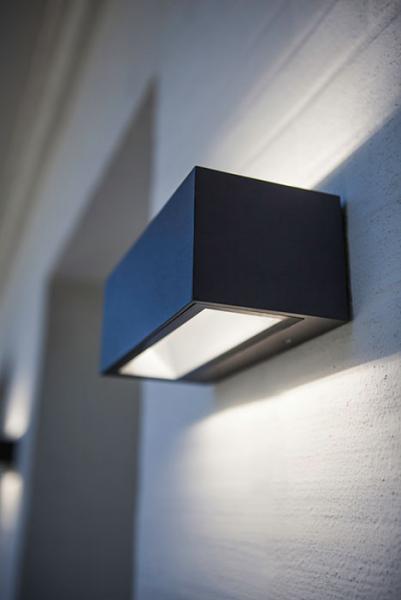 Lutec Architectural Gemini Large udendørslampe til væg 30 x 10,8 cm