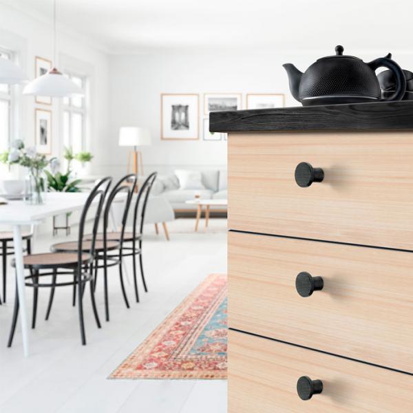 Beslagsboden BB407 m&oslash;belknop i tr&aelig; - Sort ask